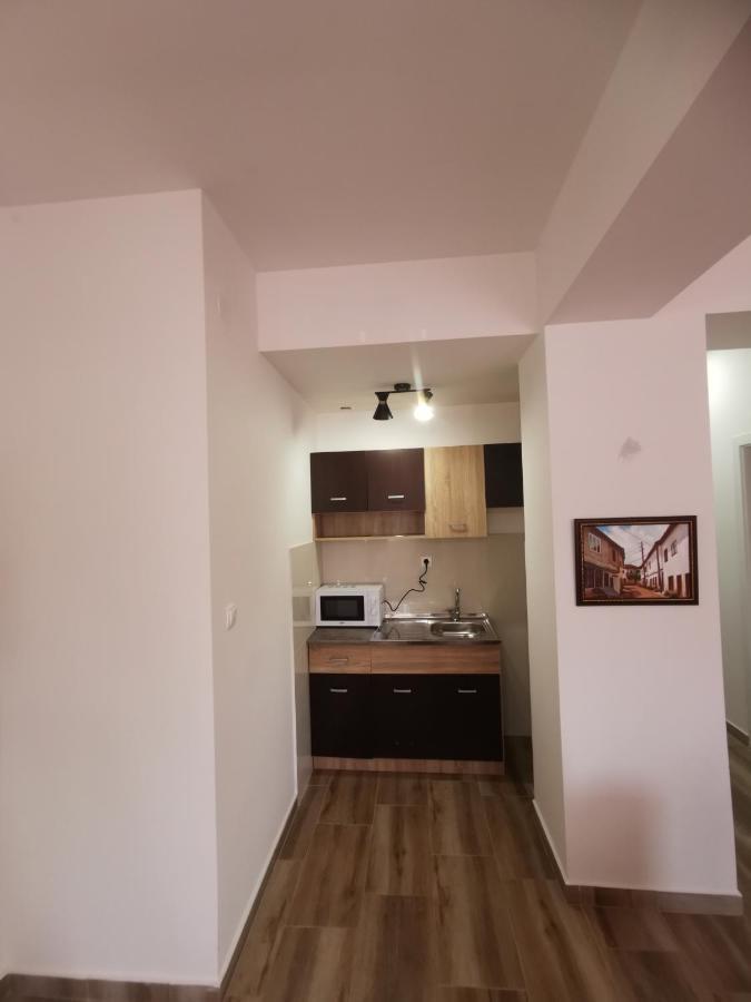Crown Apartments Skopje Eksteriør bilde